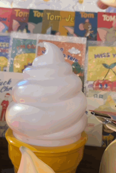 2025 搞怪聖誕禮物 日式昭和雪糕燈