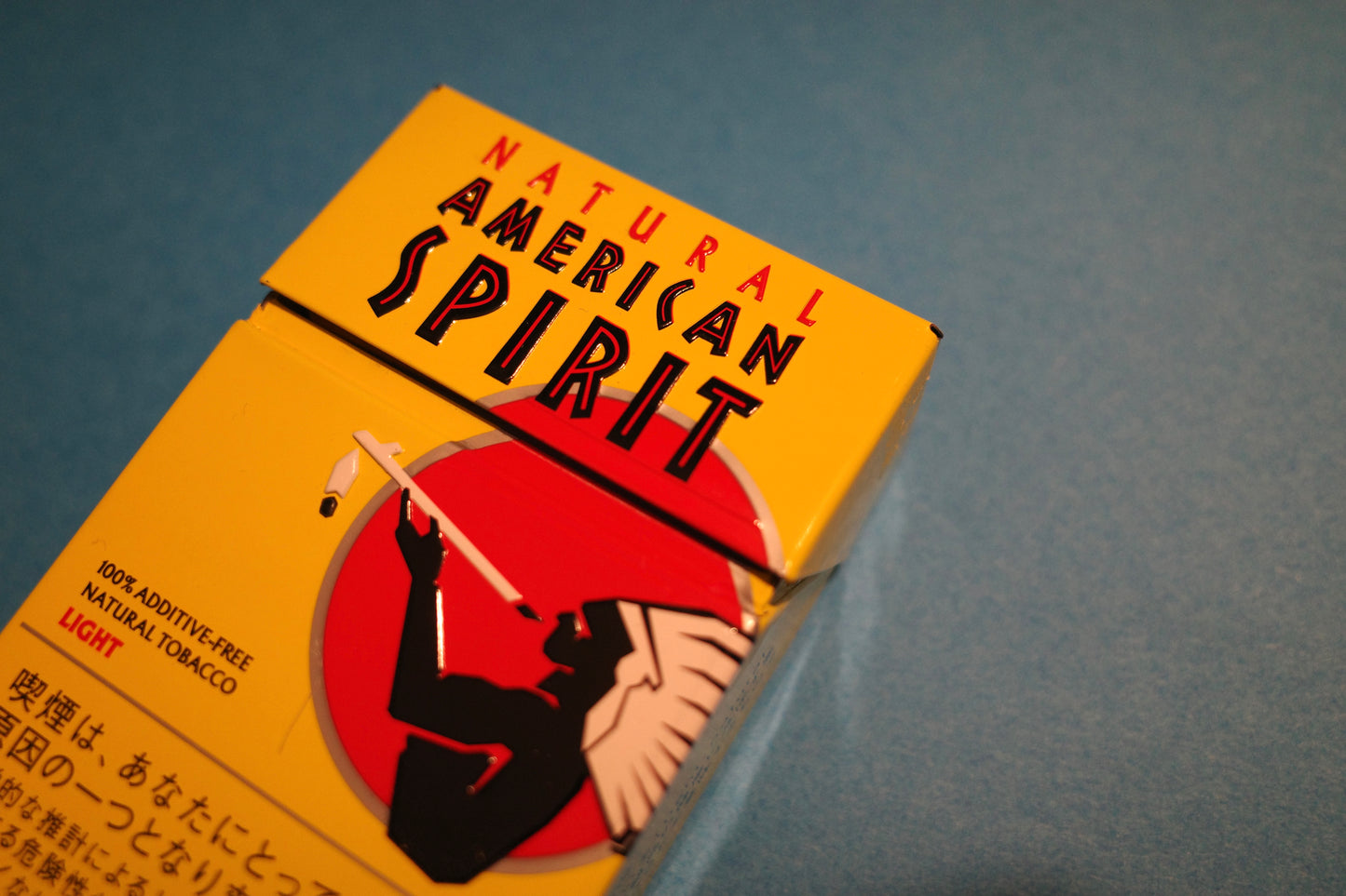 American spirit 黃色鐵煙盒/流動煙灰缸