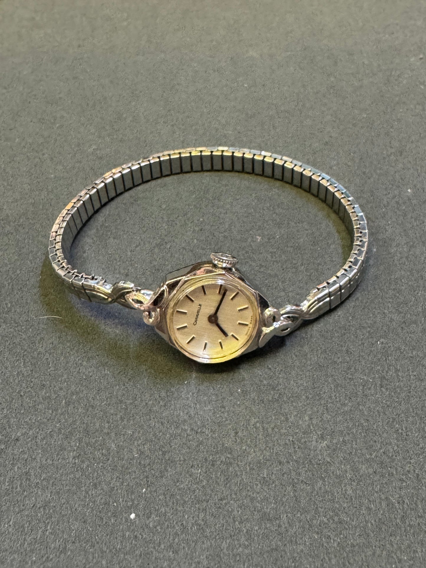 Vintage caravelle sliver Manual Winding watch