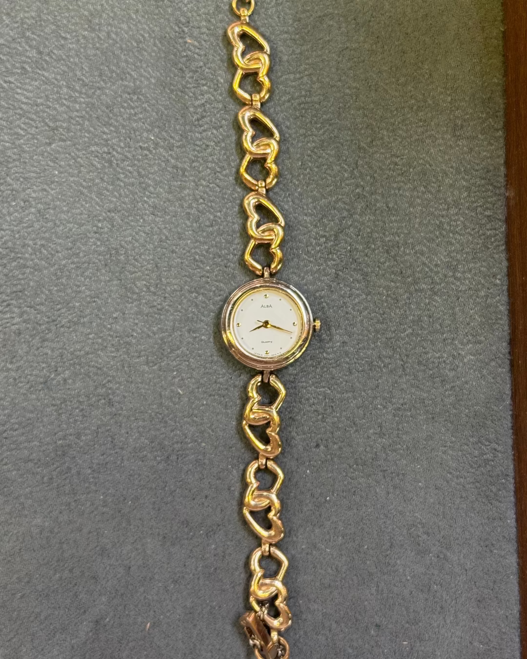 Vintage Alba heart shape gold tone bracelet watch