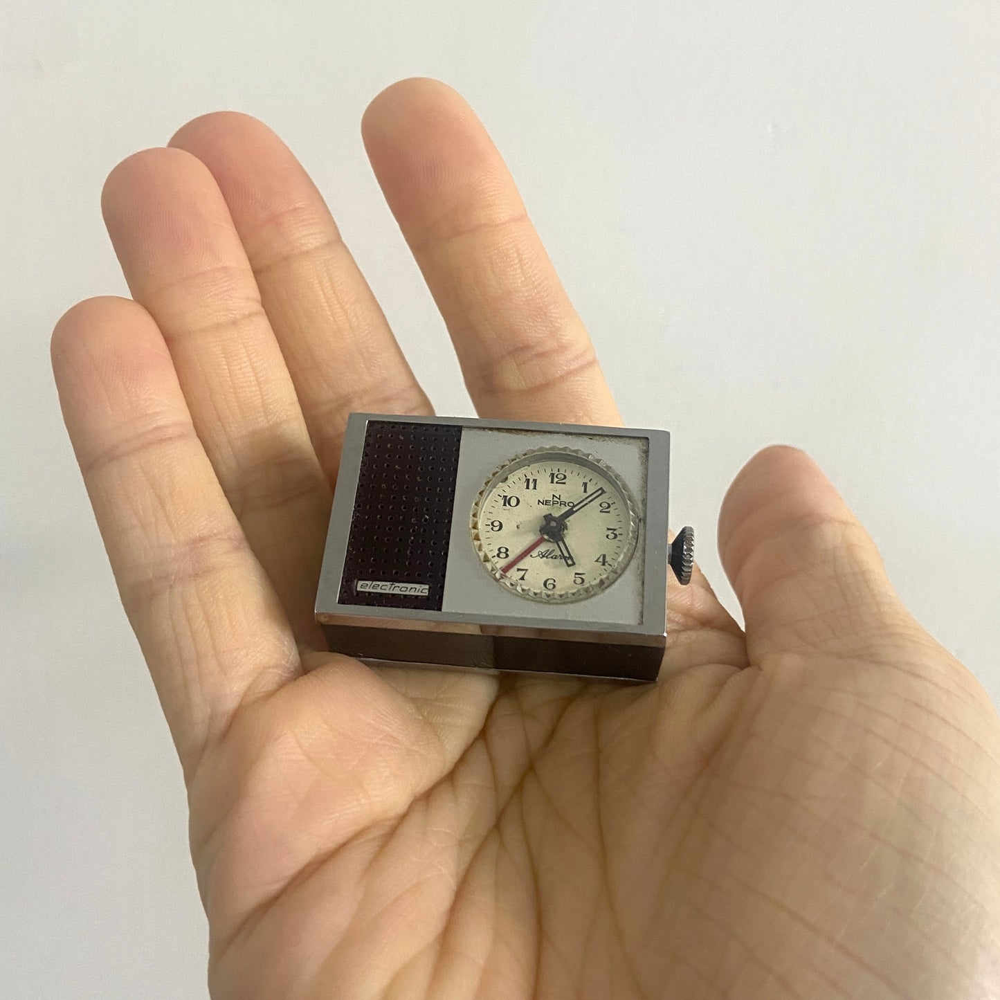 Nepro 旅行上鏈鬧鐘