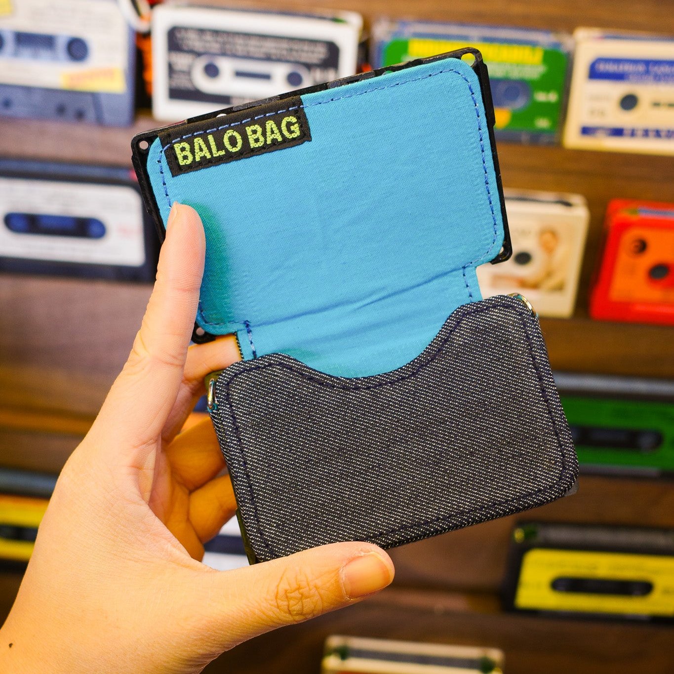 【NEW】Boca Livre with bird
