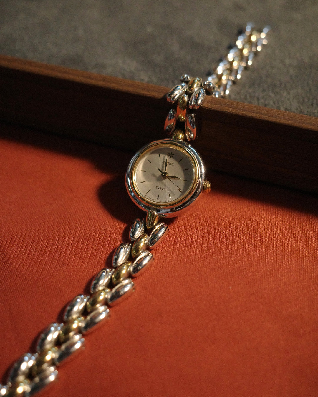 Seiko 1990s Tisse Gold Round Quartz Watch