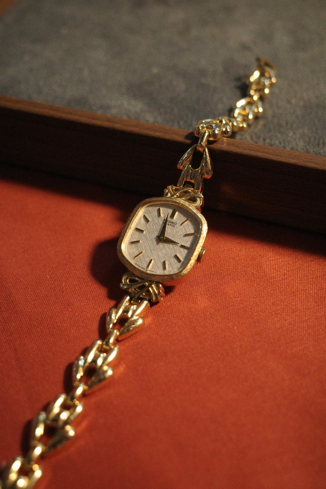 Seiko Hexagon chain Quartz Watch
