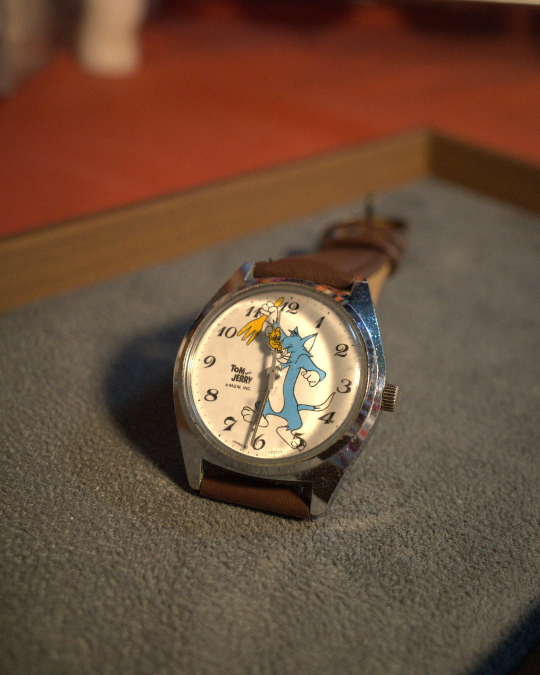 ( Rare )Tom & Jerry Manual Watch