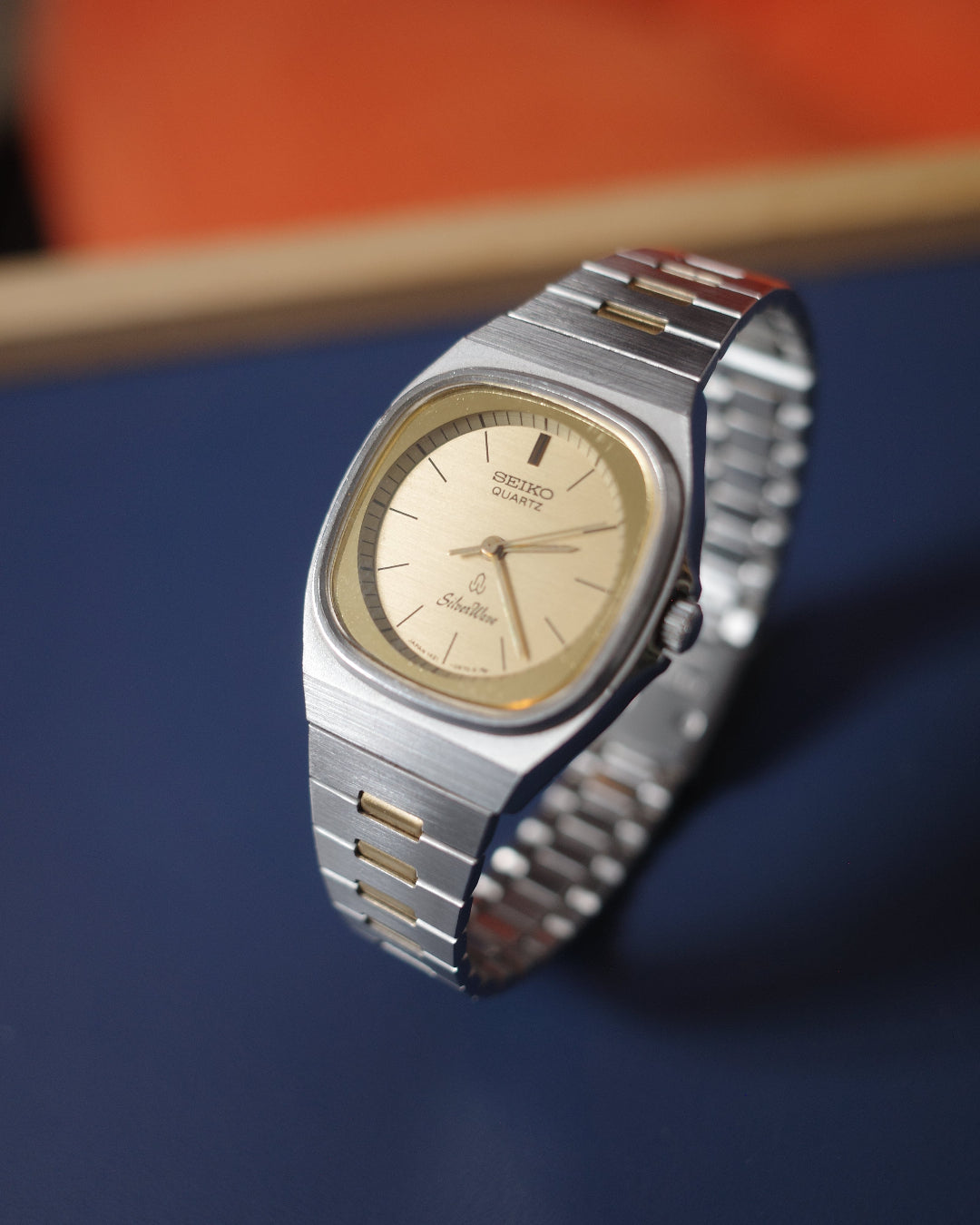 Vintage 80'S Seiko ladies two tone Silverwave quartz watch