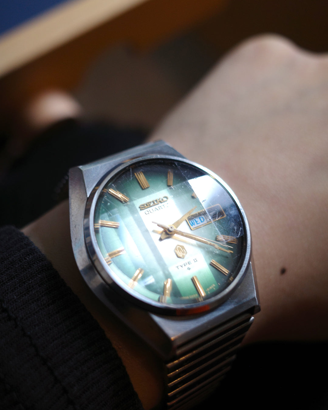 1976's SEIKO Green dial cut glass Type ii earlier quartz Watch JDM