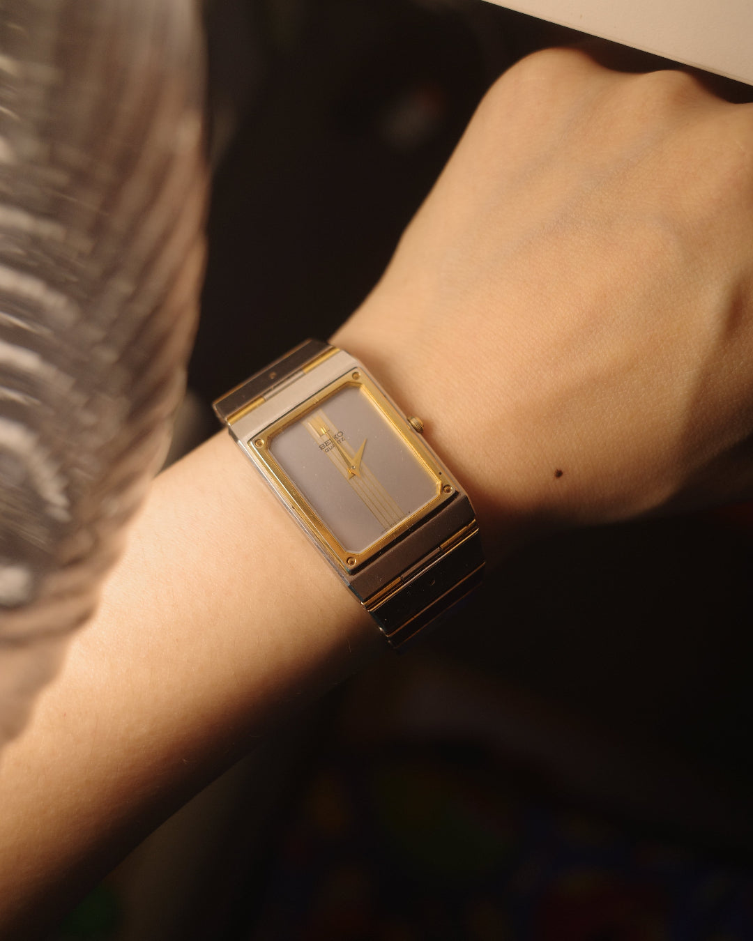 1982 Seiko cartier must de like tank two tone quartz watch 6530-5060