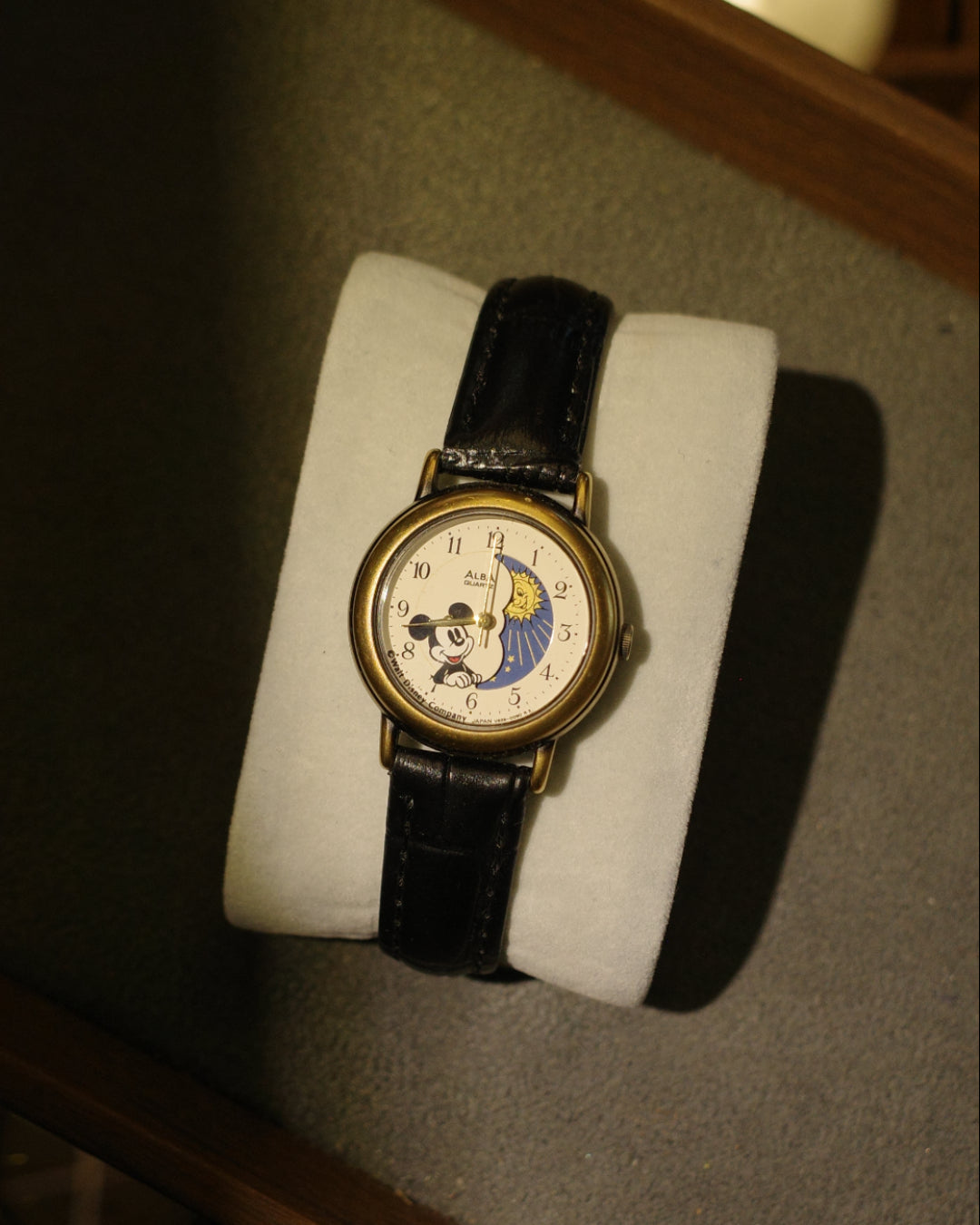1981 Seiko Alba mickey alba sunmoon phase quartz watch v829-0060