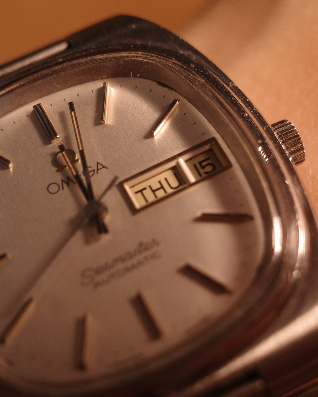 1970 Omega Seamaster TV dial automatic quartz watch movement 1020
