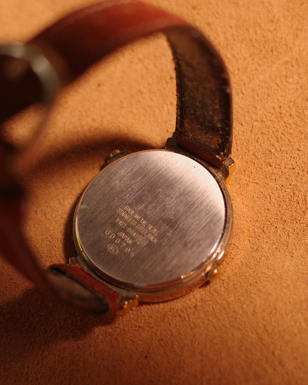 1980 Seiko Melody moving hand watch v421-0040