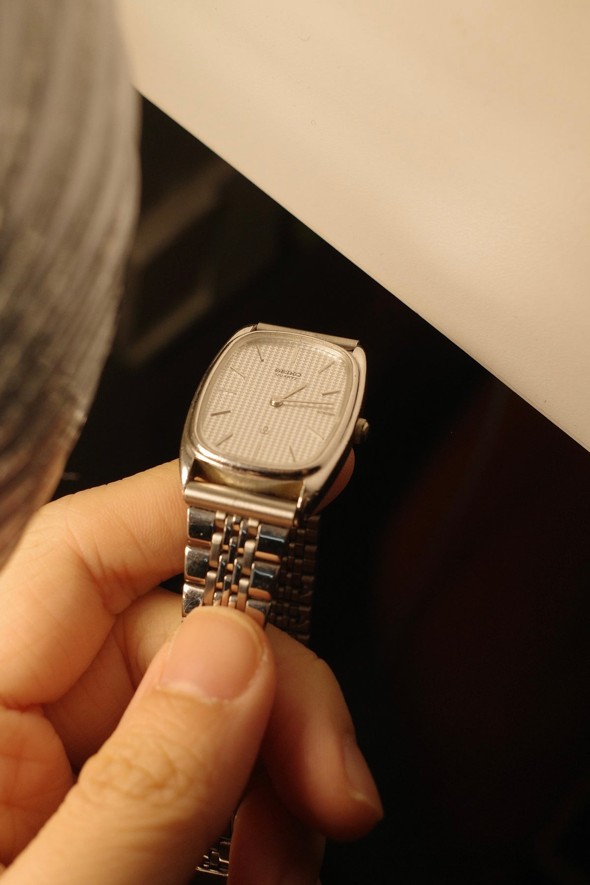【PDP】1988 Seiko silver tone patterned ellipse shape quartz watch 4720-5100