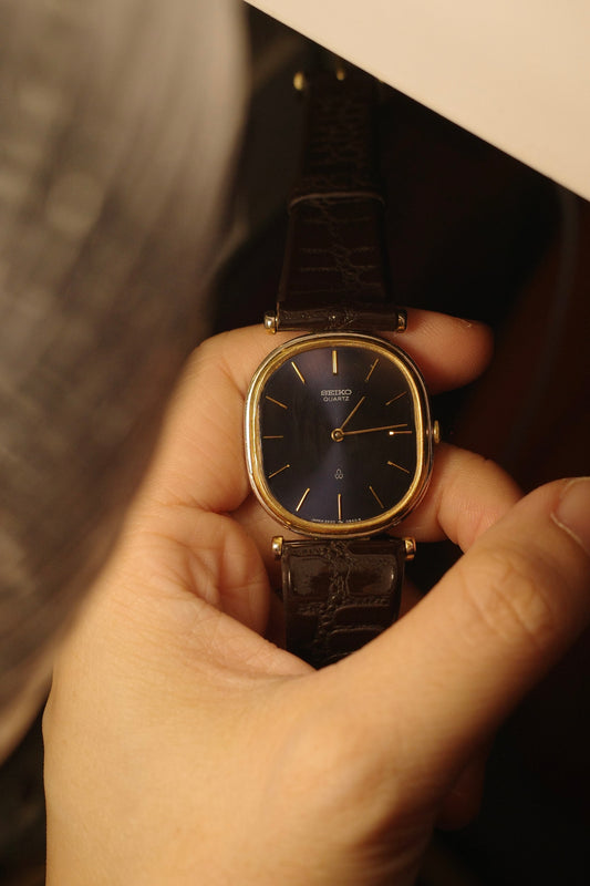 1989 Seiko PP ellipse like blue dial quartz watch 2620-5470