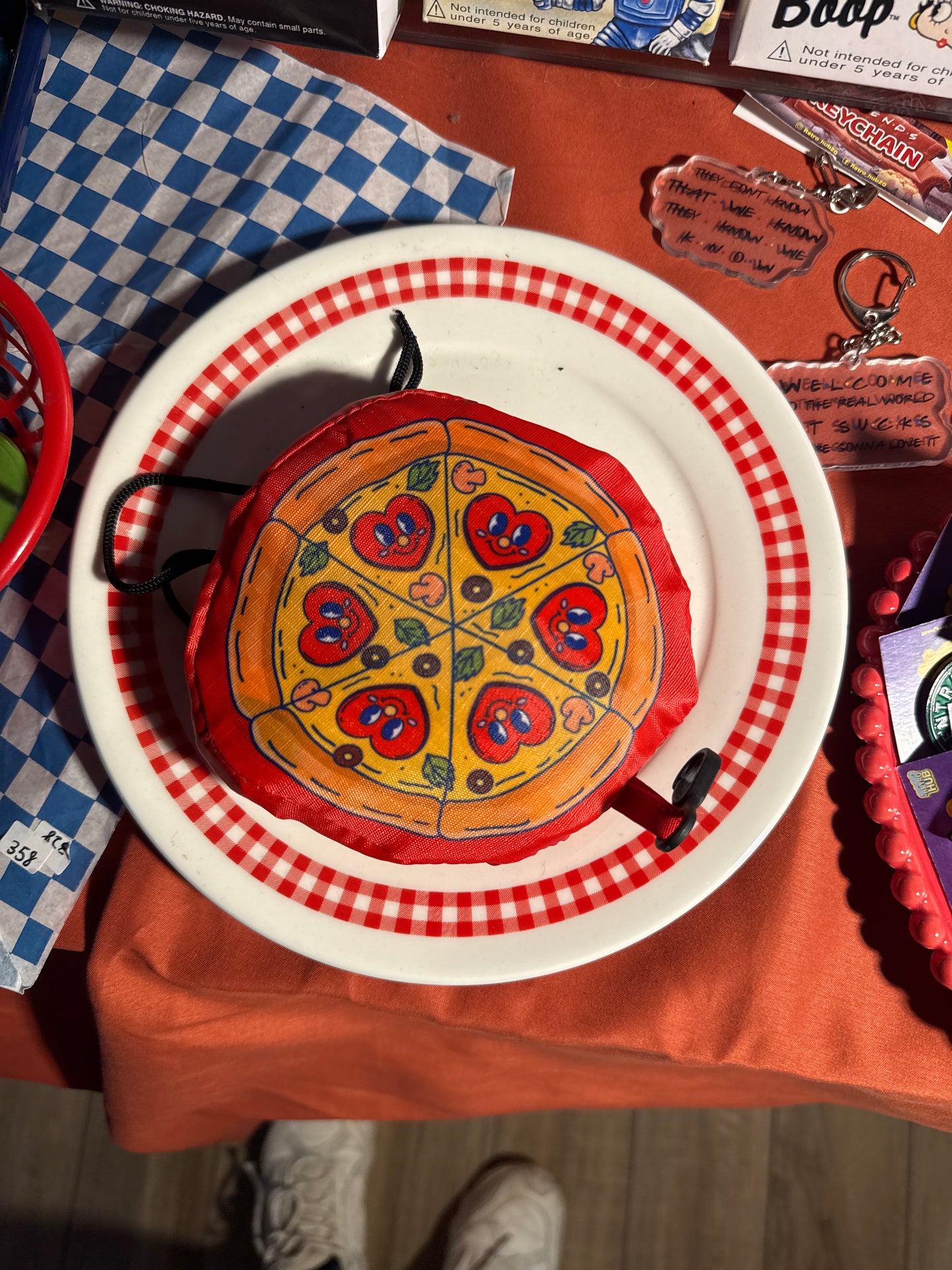 yuen_pizza bag