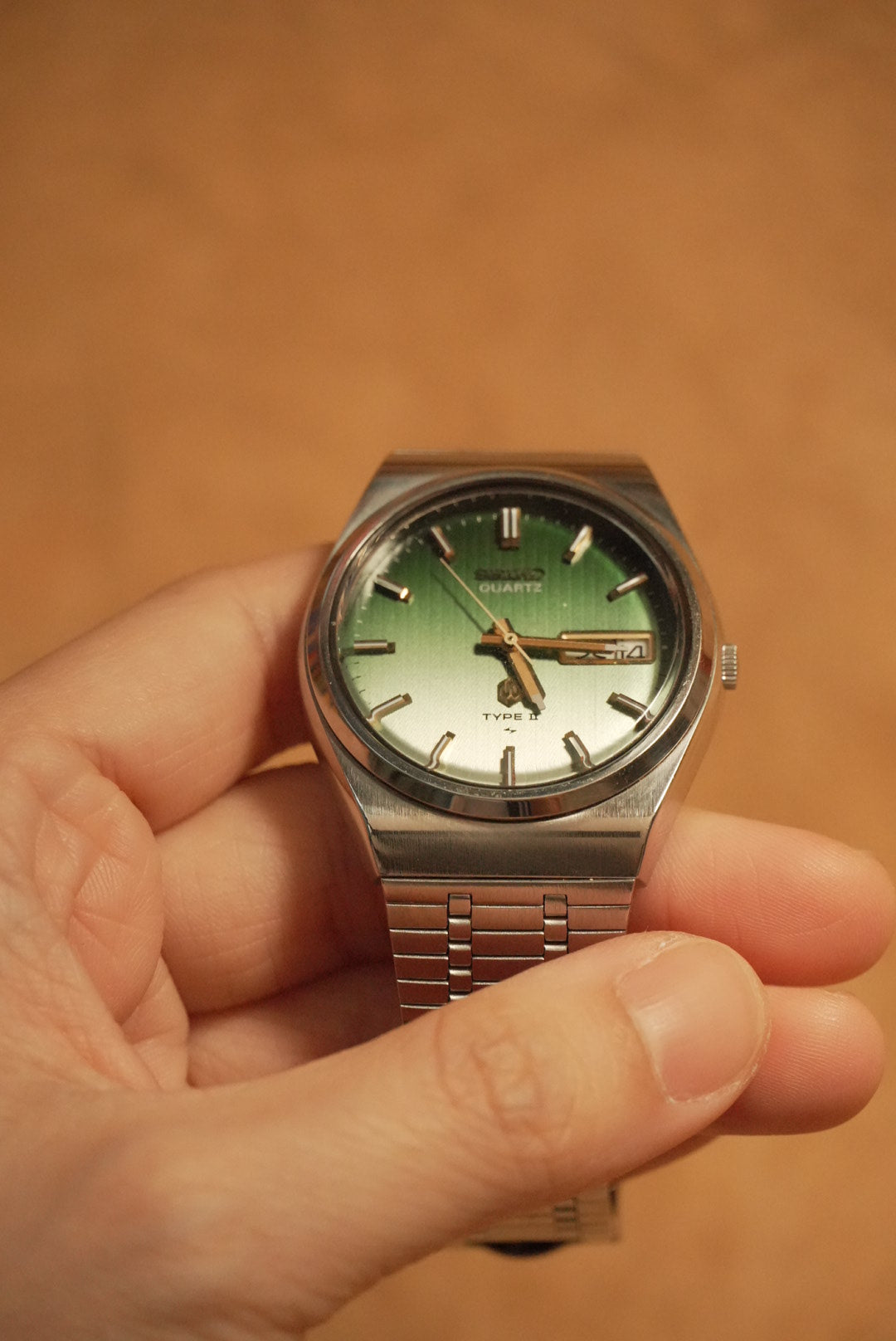 1976 Seiko Type ii green to white gradient liner quartz watch 4623-8030