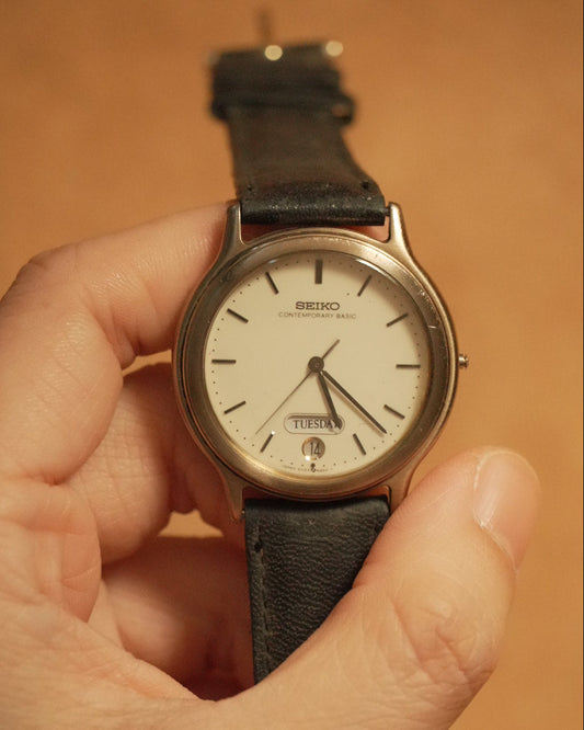 1988 Seiko Spirit white dial  Date day quartz watch 5h23-6000