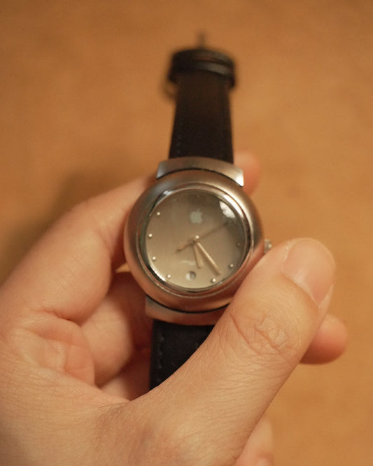 1990 Apple macintosh quartz watch