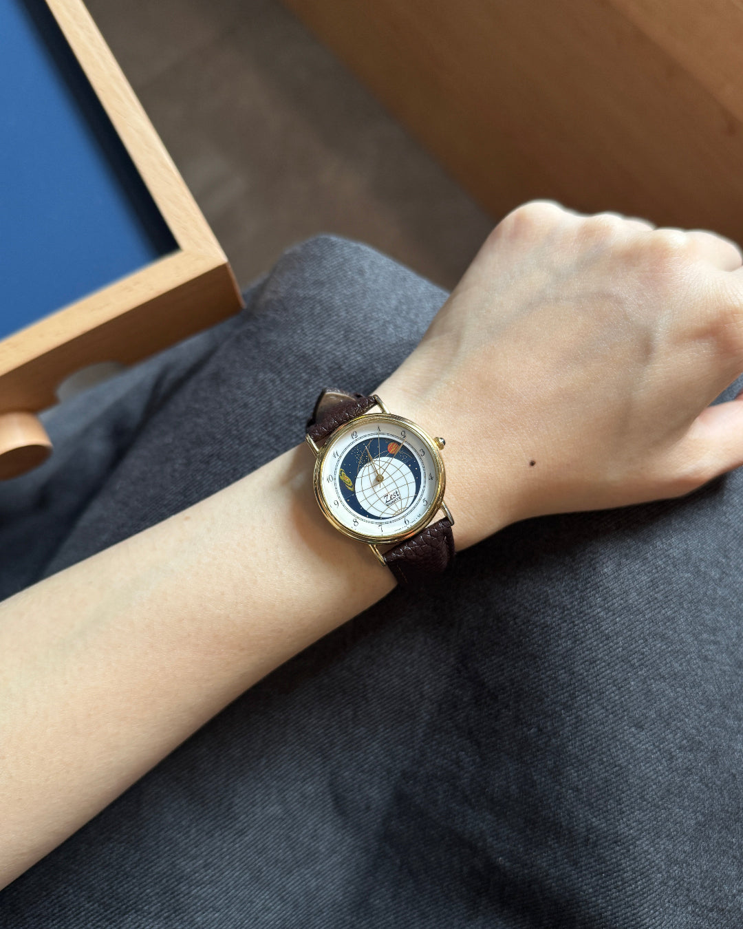 Zest sun moonphase galaxy watch