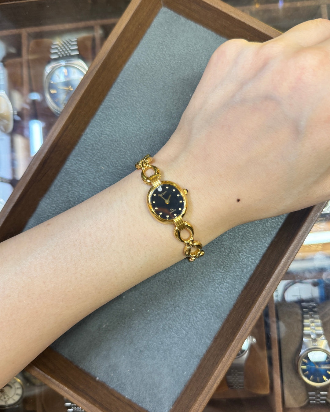 Gianni Accardi black face diamond gold tone bracelet watch