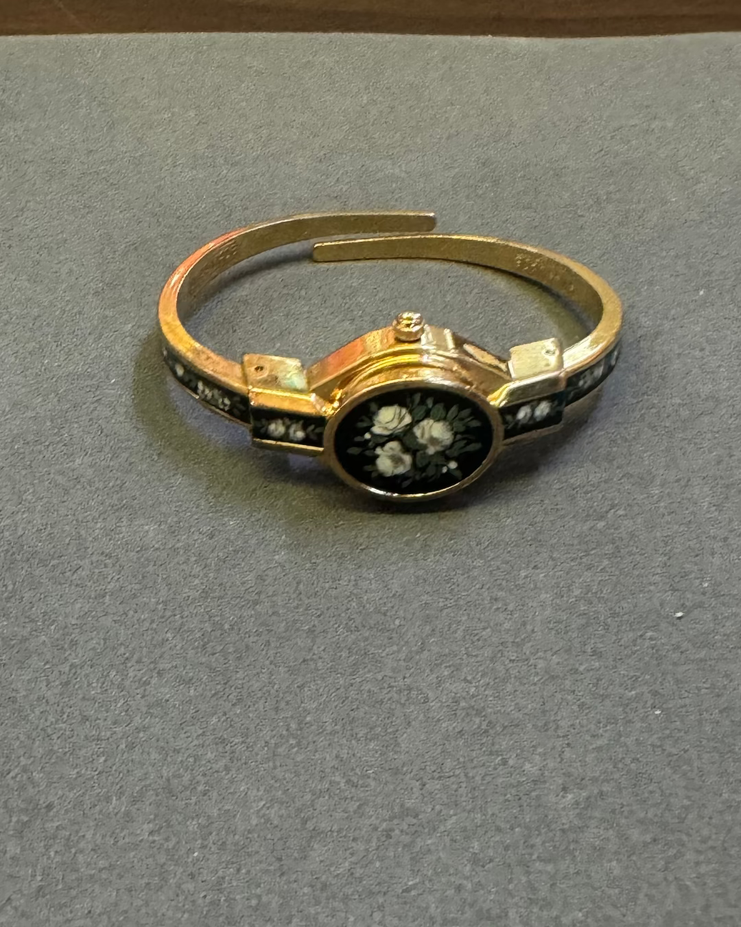 Vintage André Mouche Black flora bangle watch swiss made