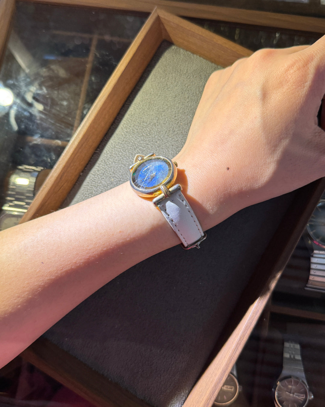 Fossil Diamond cut Prism Glass galaxy quartz watch