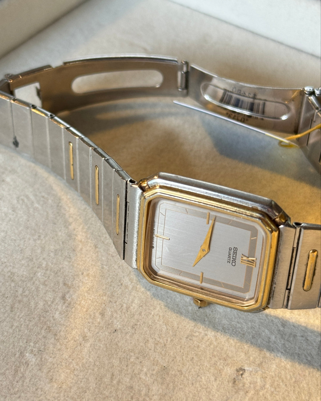 1983 Seiko two tone tank quartz watch 7320-5550