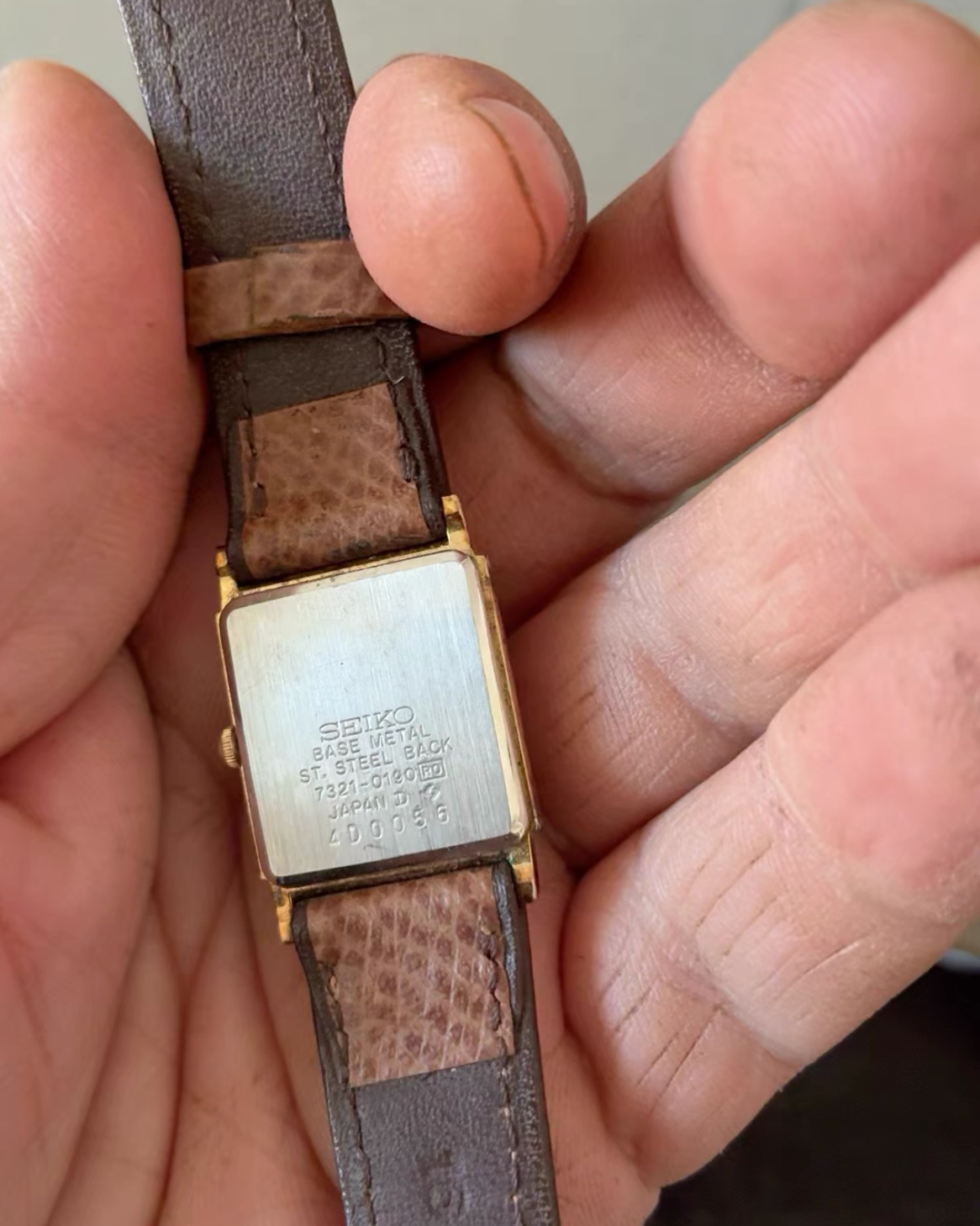 1986 Rare Seiko white Lacquer Frame 7321-0190 watch