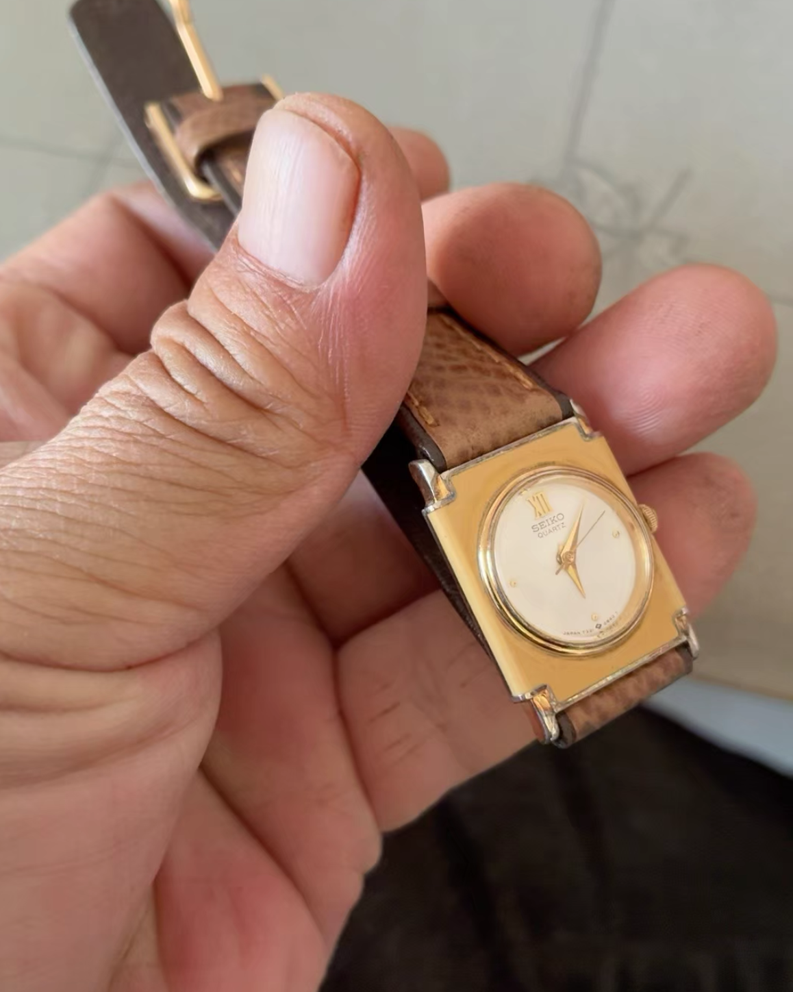 1986 Rare Seiko white Lacquer Frame 7321-0190 watch