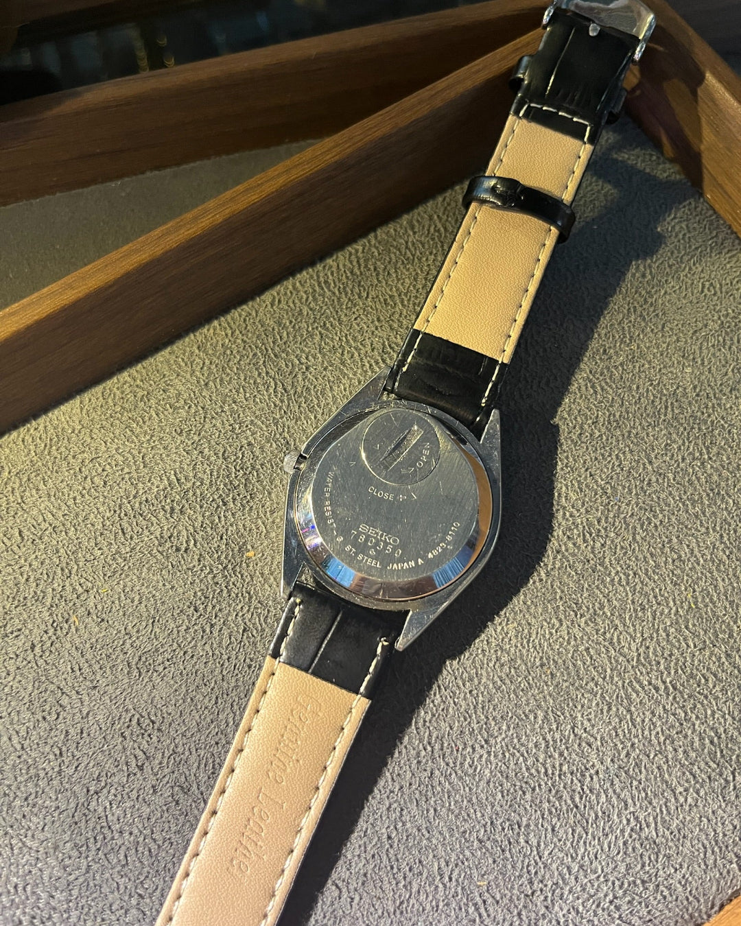 1977 Seiko King quartz tropical dial face quartz watch