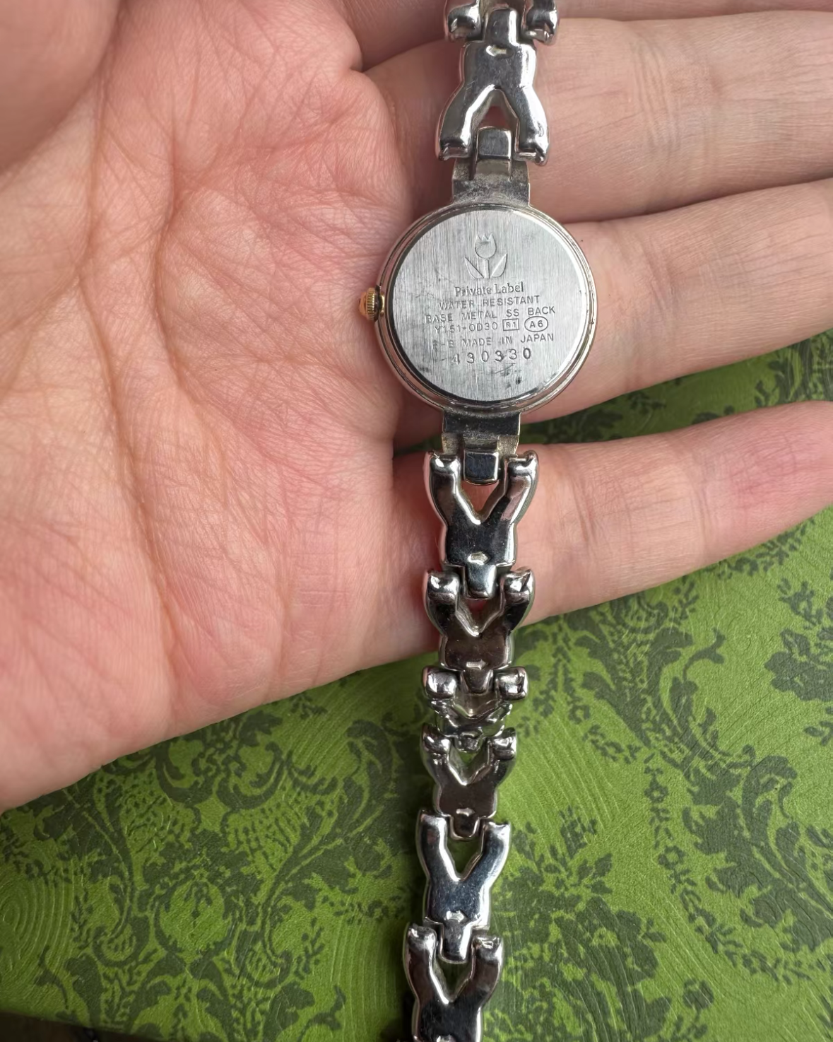 Vintage private label tulip flower bracelet watch ladies quartz