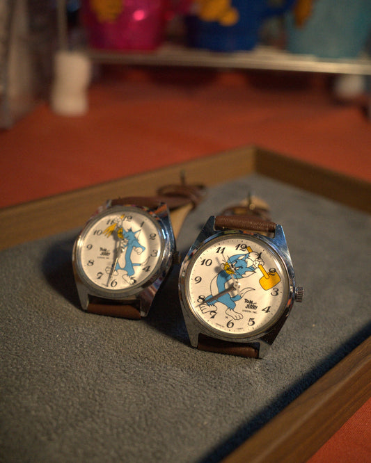 ( Rare )Tom & Jerry Manual Watch