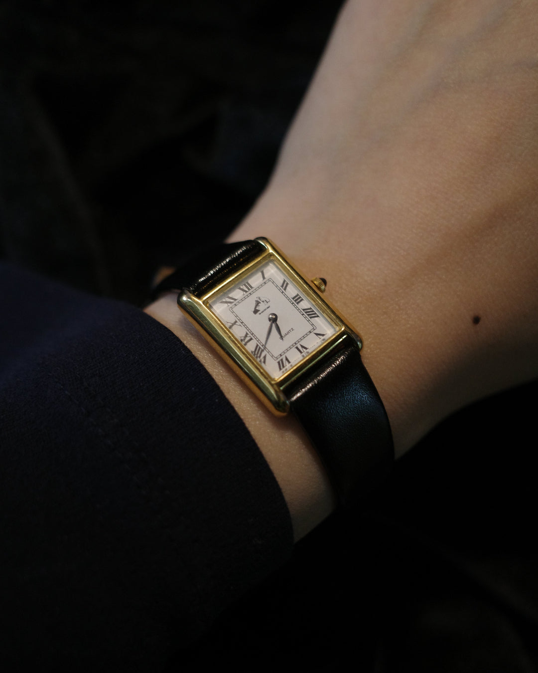 Vintage HMV nipper dog tank Watch