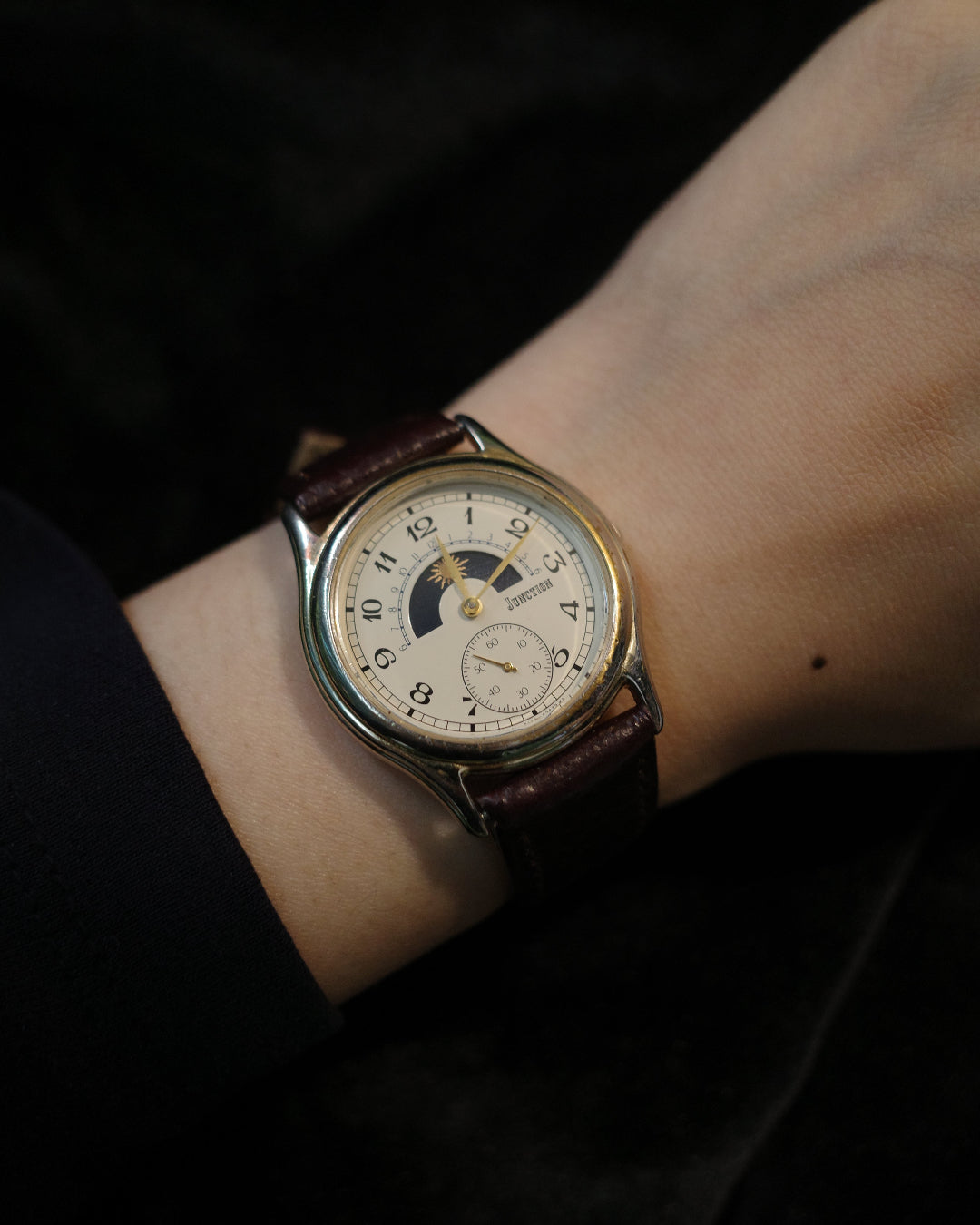 Vintage Citizen Junction vega sun moonpahse watch small second