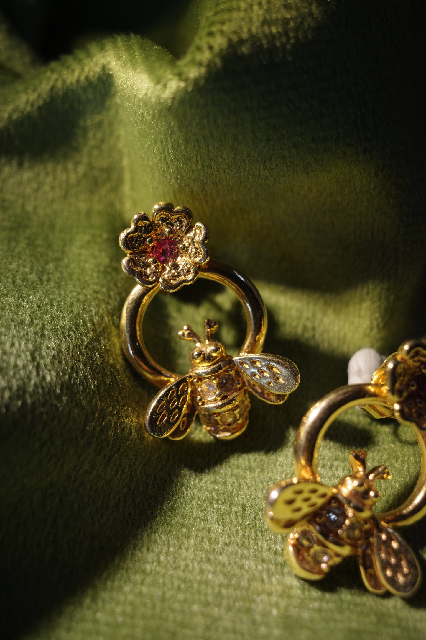 AVON Bee Earrings with pink flower stone