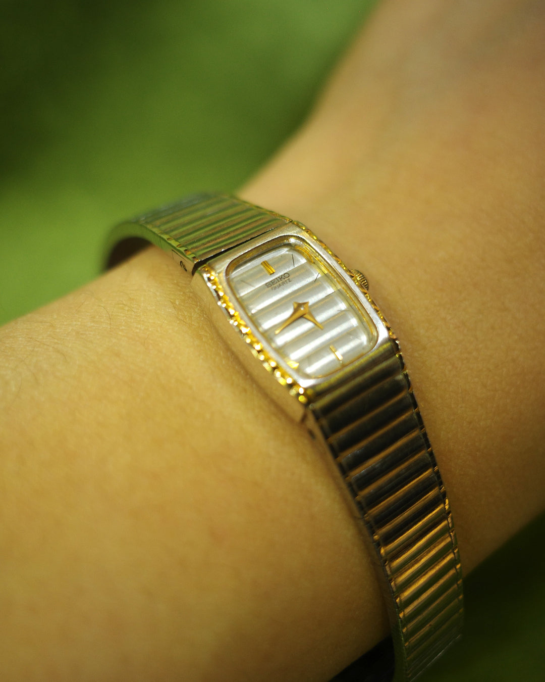 Vintage Seiko 1e20-5080 Quartz Women's Watch Sliver tone ladies watch