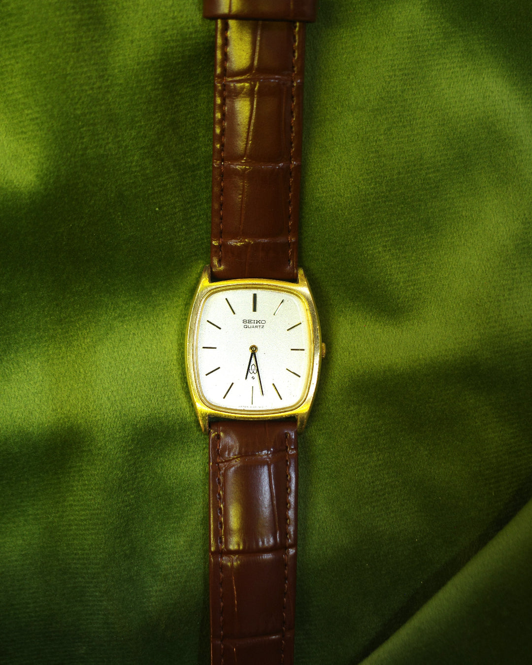 Vintage Seiko 4130-5130 Quartz Man watch Tank Gold Case