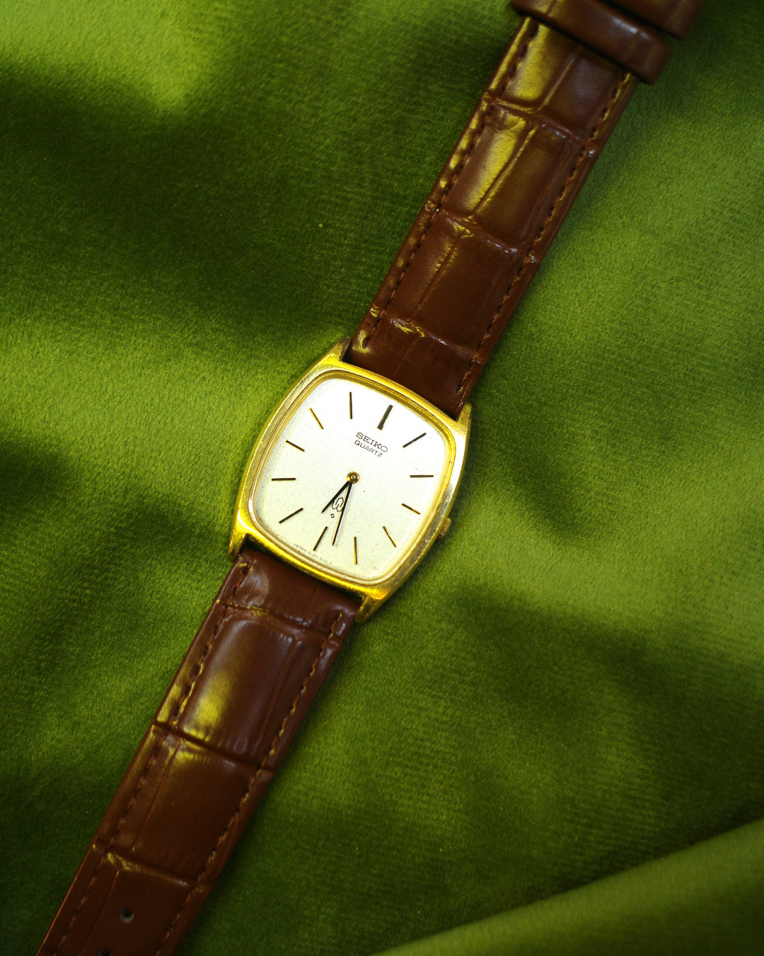 Vintage Seiko 4130-5130 Quartz Man watch Tank Gold Case