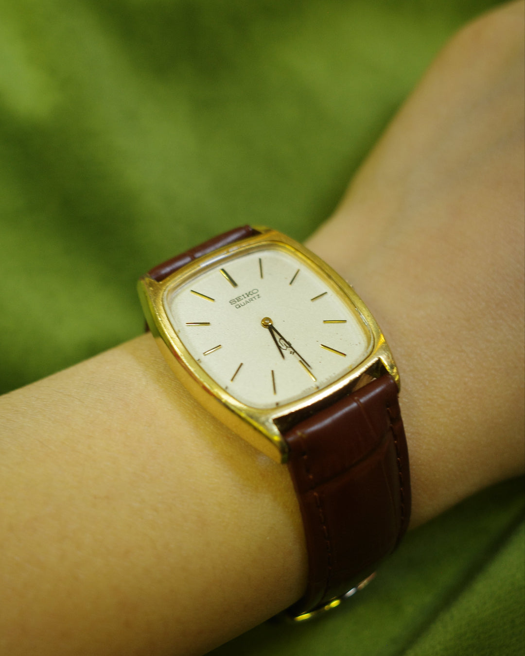 Vintage Seiko 4130-5130 Quartz Man watch Tank Gold Case