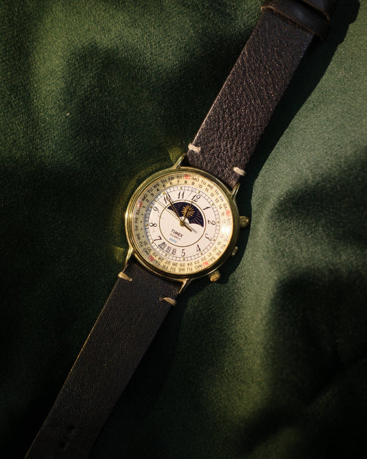 Timex 日月相萬年曆手錶