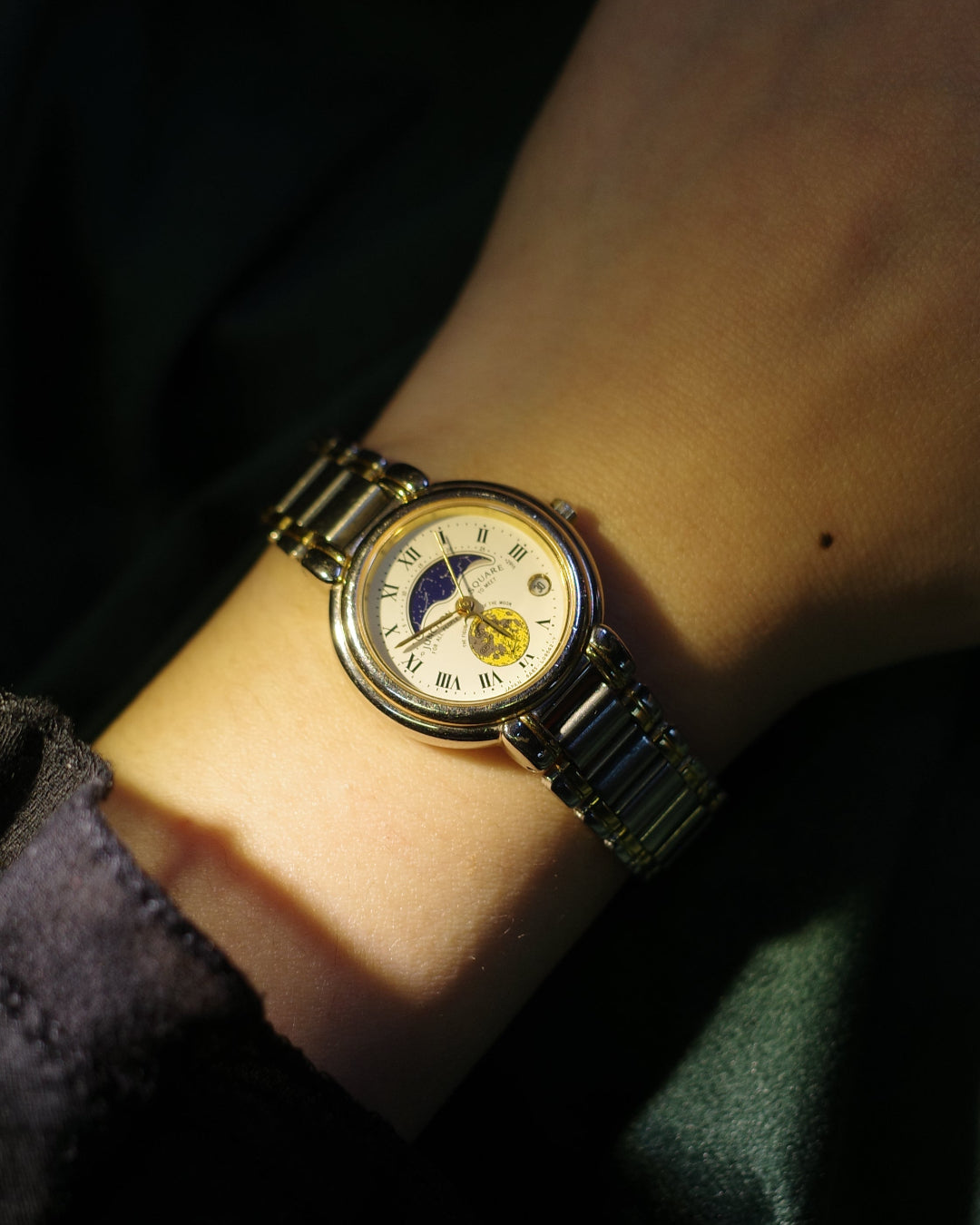 Vintage Citizen junction Square yellow moonphase watch 6A85-L03504