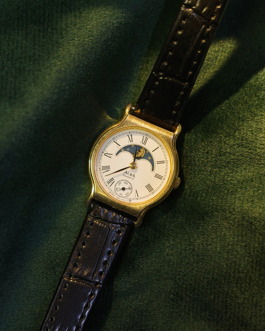 Vintage Seiko Alba Sunmoon Phase Roman Dial Watch V256-0026 Women watch