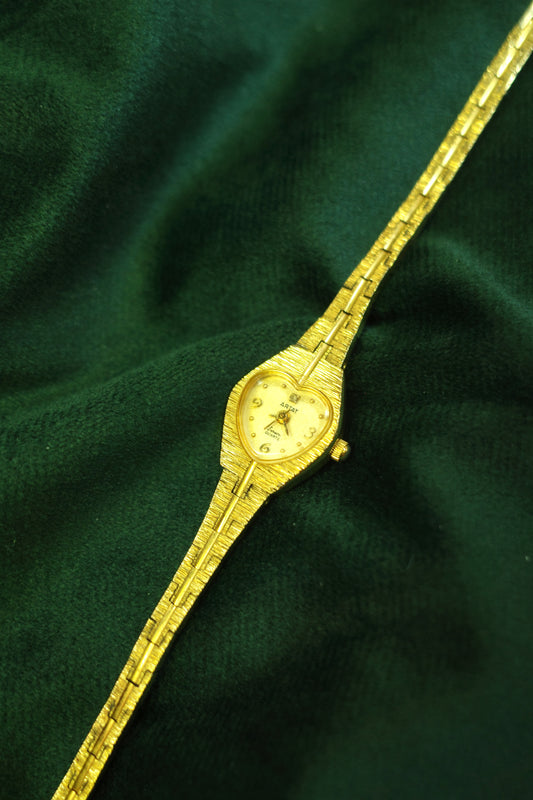 Vintage ARTA heart shaped gold tone quartz watch