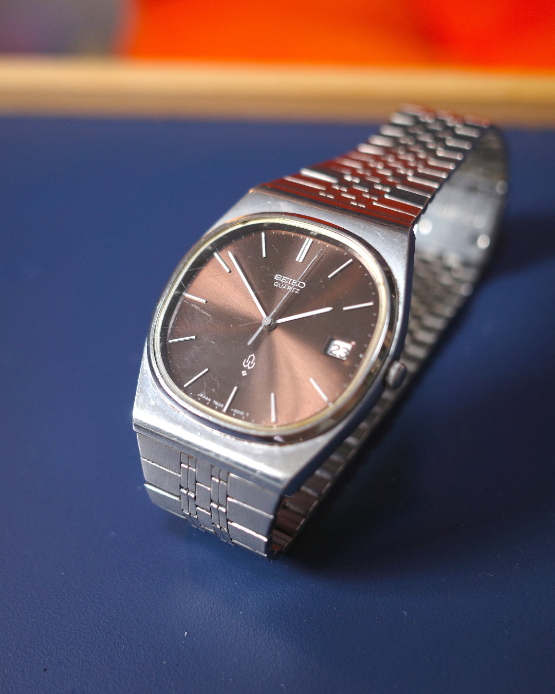 1988 Vintage Seiko Oval Chocolate Dial 7832-5010 TV Case Dark Brown