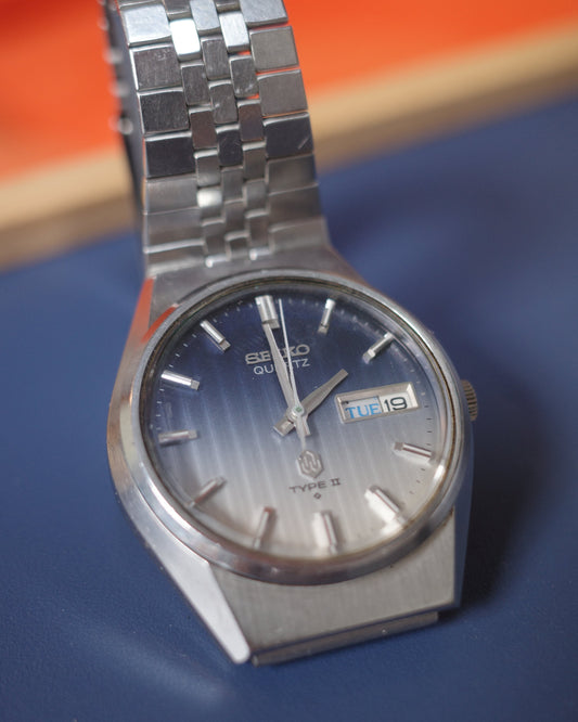 Vintage 70'S Seiko Ice Blue Gradient Stripe Type II Earliest quartz watch