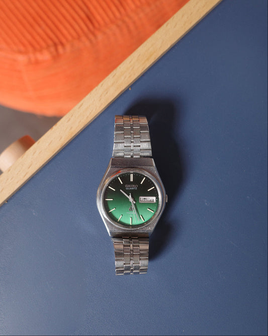 Vintage 70'S Seiko GreenGradient Stripe Type II Earliest quartz watch