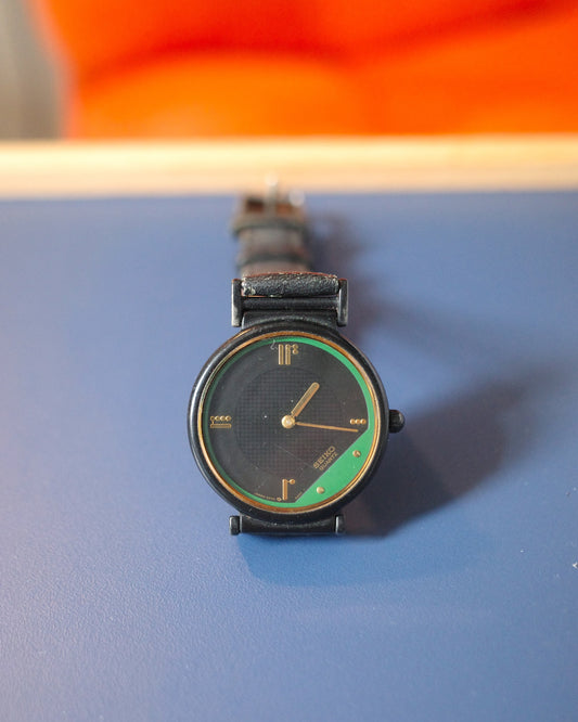 Vintage Seiko 1985 Rivoli 5P30-6A00 Deep green quartz watch bauhaus design
