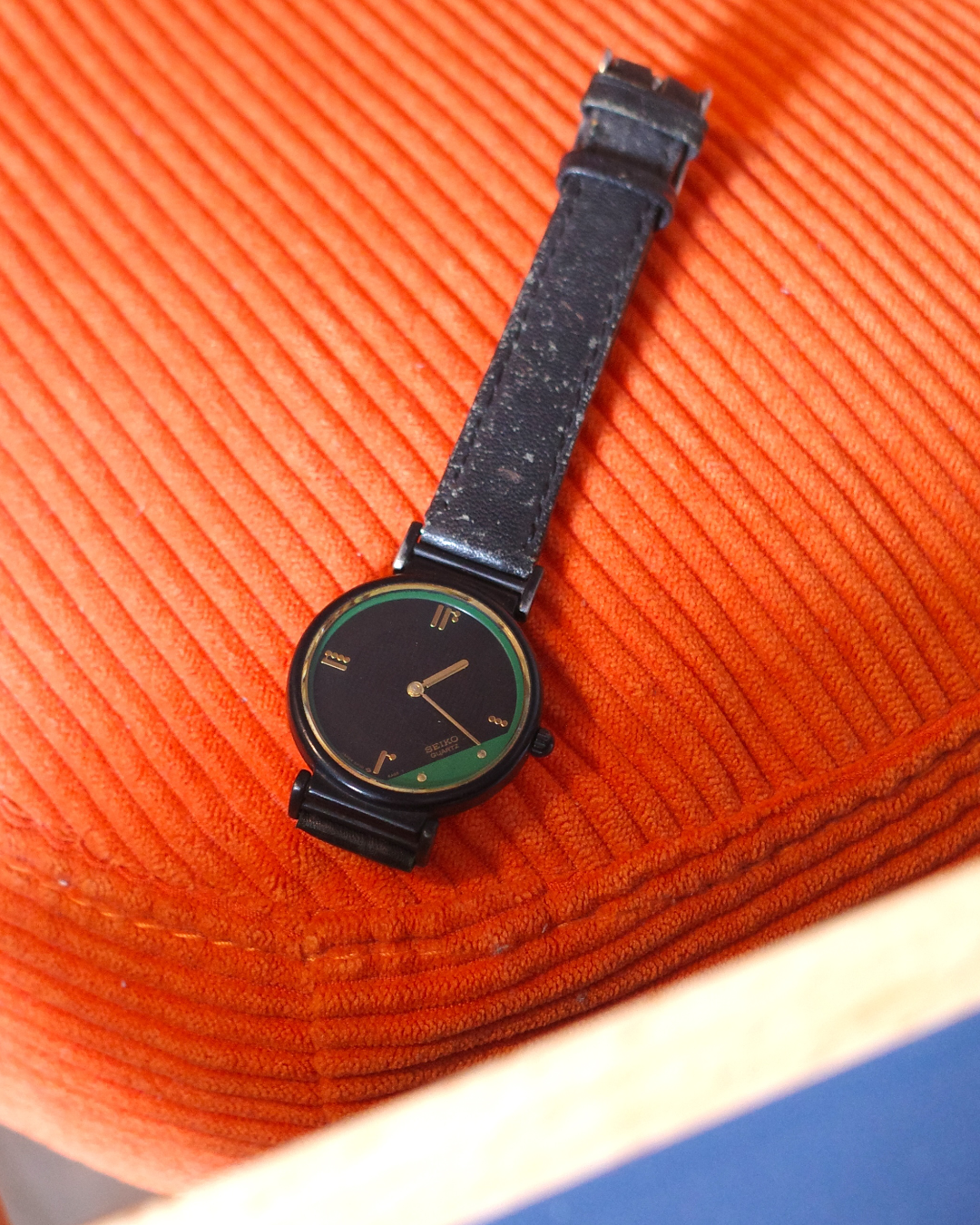 Vintage Seiko 1985 Rivoli 5P30-6A00 Deep green quartz watch bauhaus design