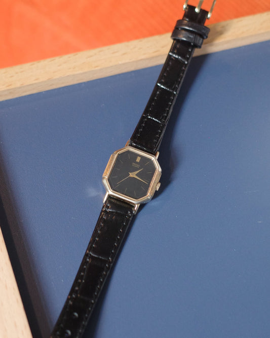 【 SGP 】Vintage 1983 Seiko  Black face Octagon watch