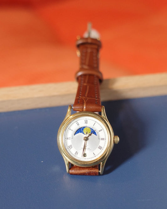 Vintage 80's Citizen moonphase light house gold tone quartz watch