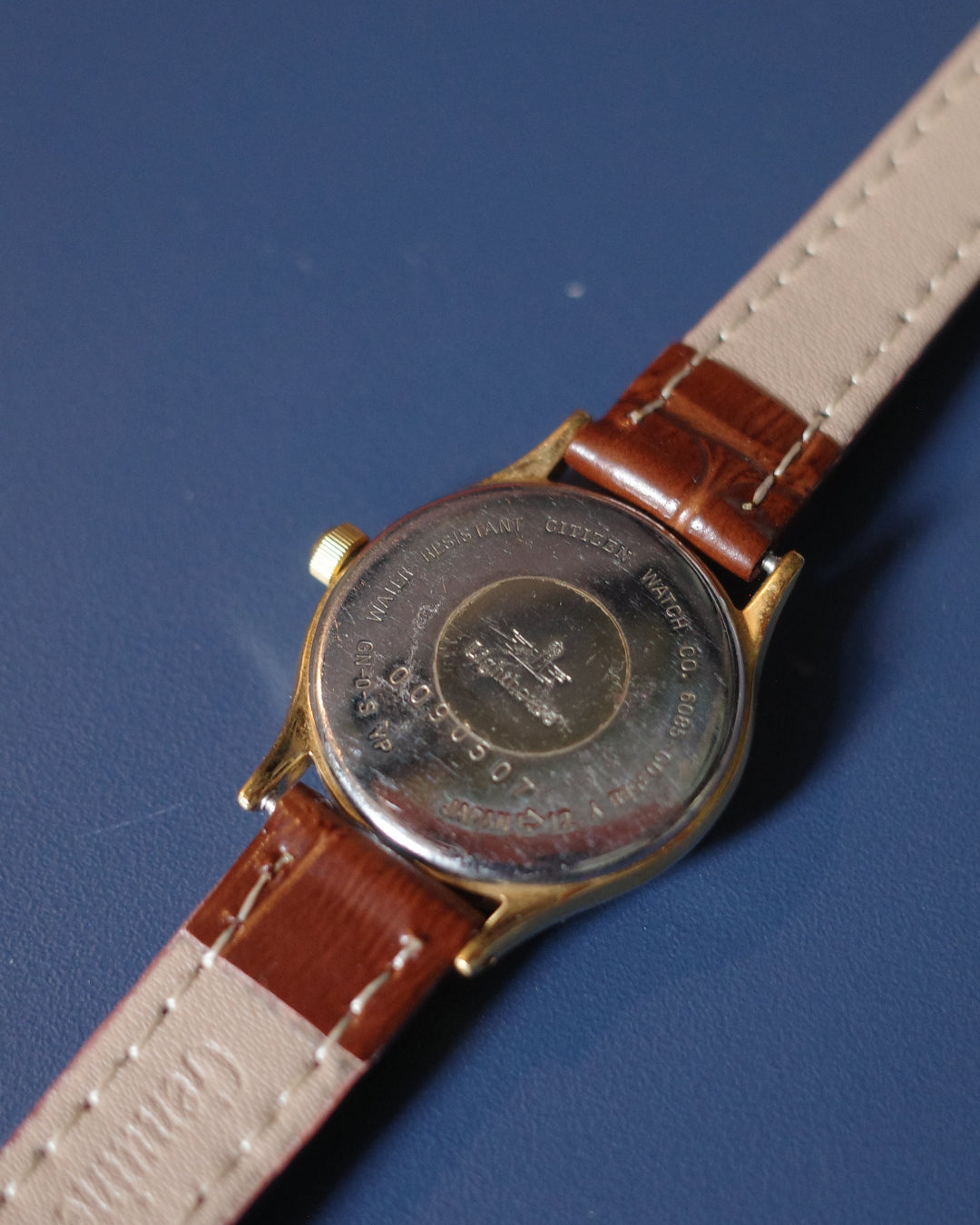 Vintage 80's Citizen moonphase light house gold tone quartz watch